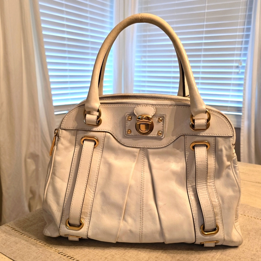 MARC JACOBS Vintage Leather Hudson Tote White w/ Burgundy Leather Lining
